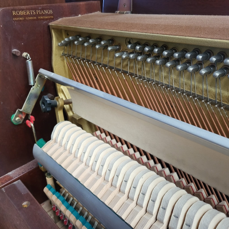Yamaha M108N