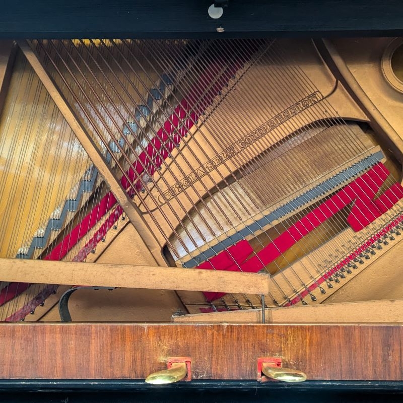 Steinway K