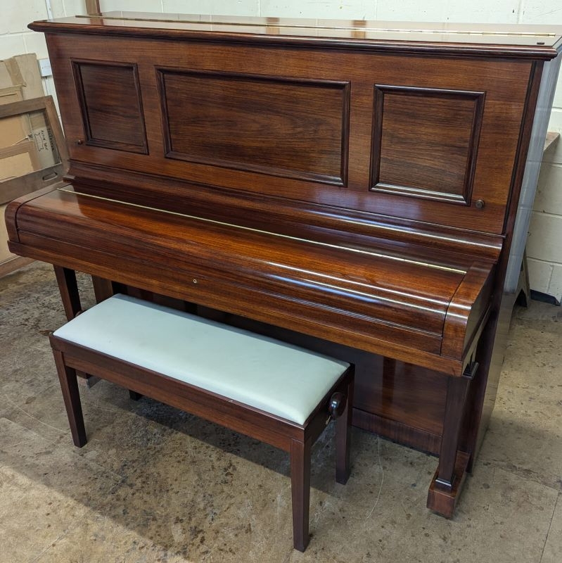 Steinway K