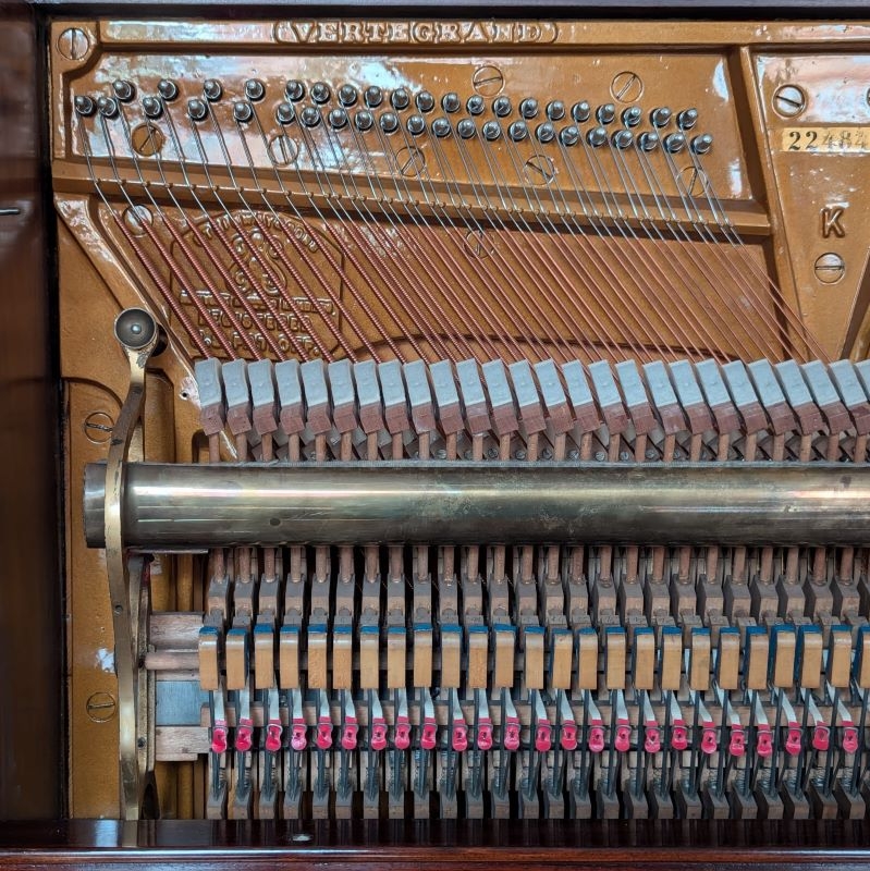 Steinway K