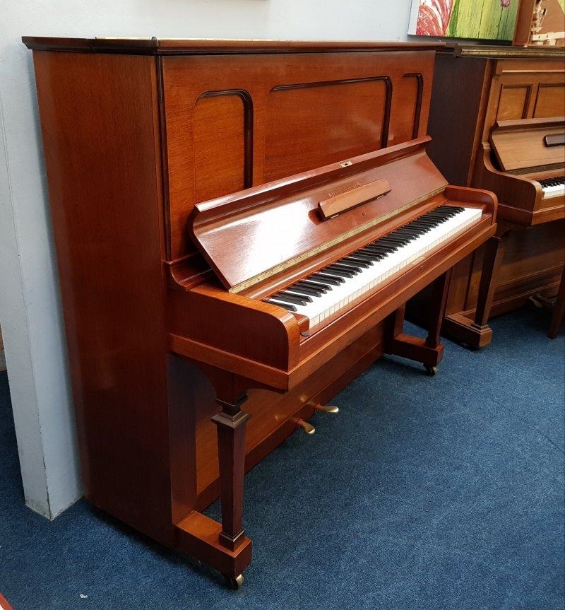 Steinway K upright Piano in mahogany – Featured image – Roberts Pianos Oxford