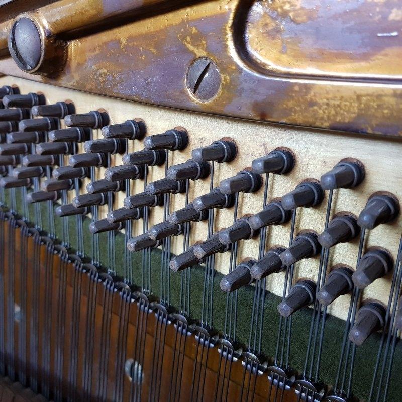 Bechstein 8 upright Piano in mahogany – Gallery image – Roberts Pianos Oxford