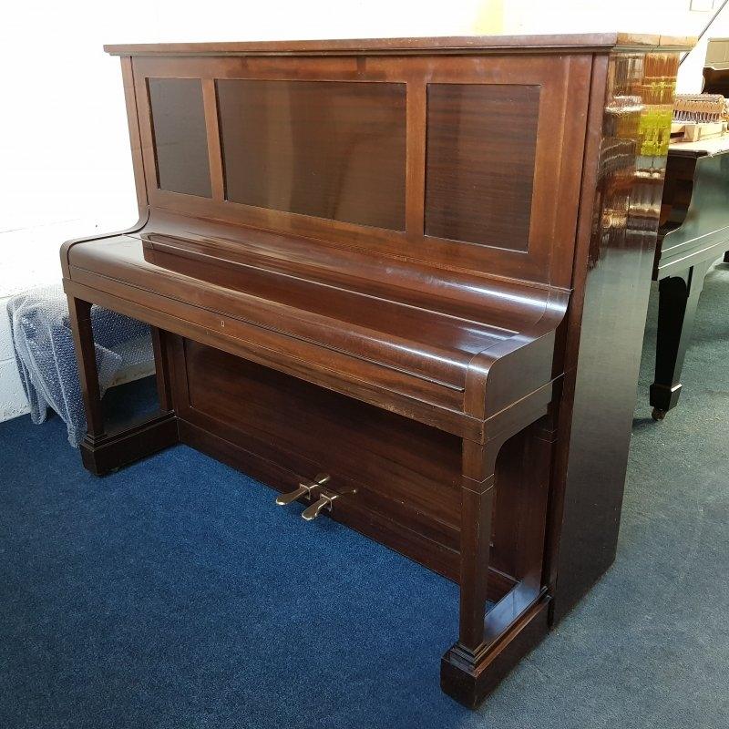 Bechstein 8 upright Piano in mahogany – Gallery image – Roberts Pianos Oxford