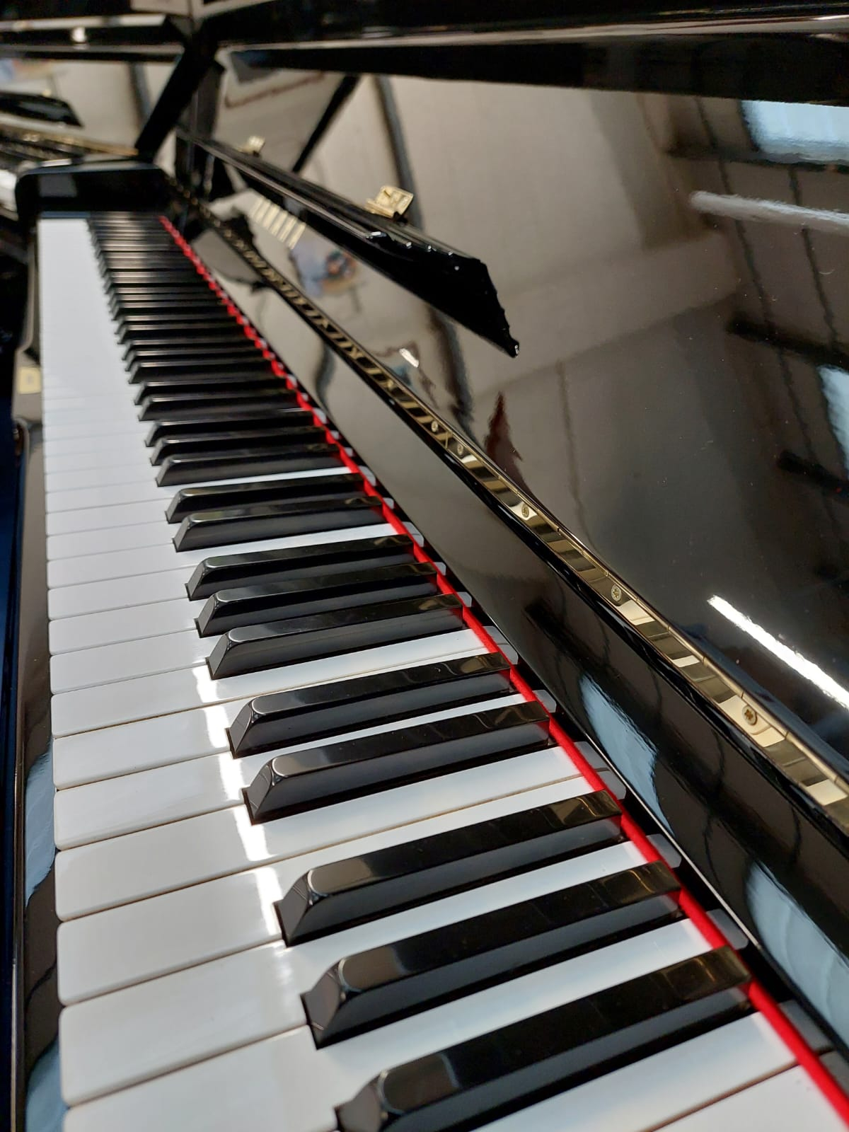 Yamaha U3H