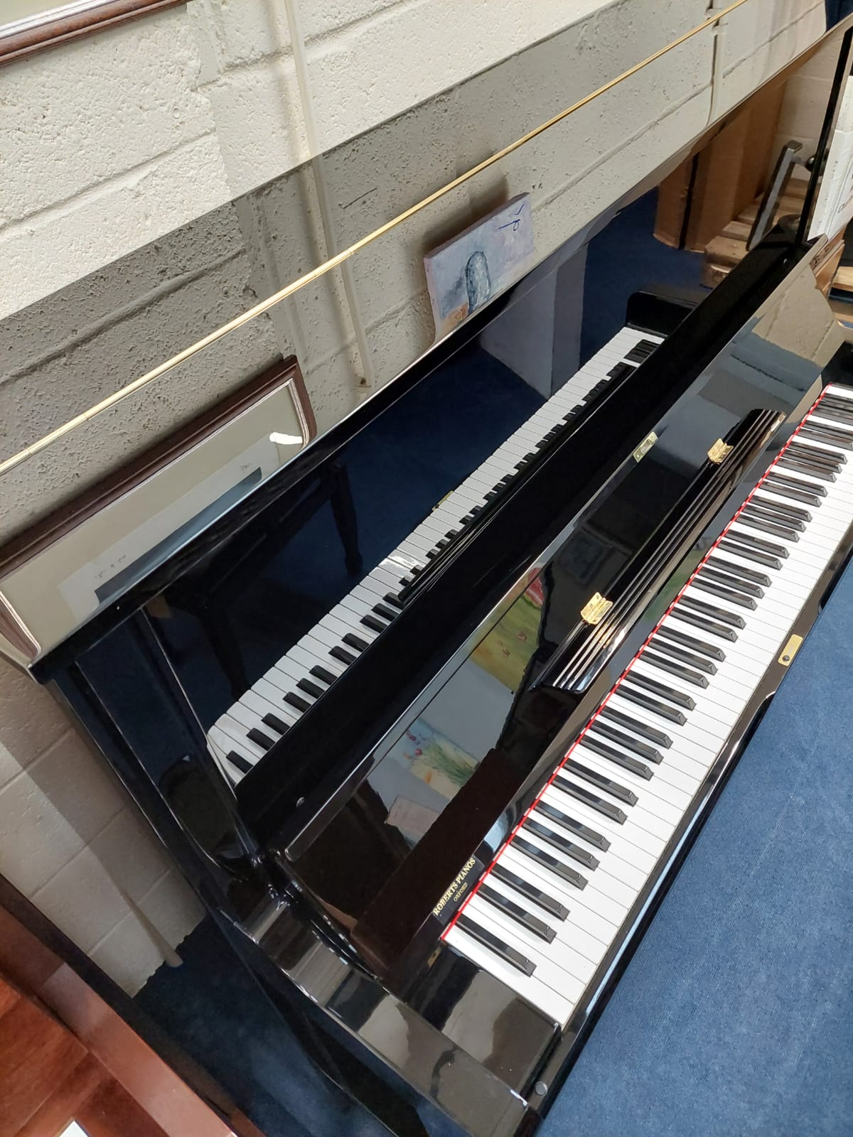 Yamaha U3H upright Piano in Black – Gallery image – Roberts Pianos Oxford