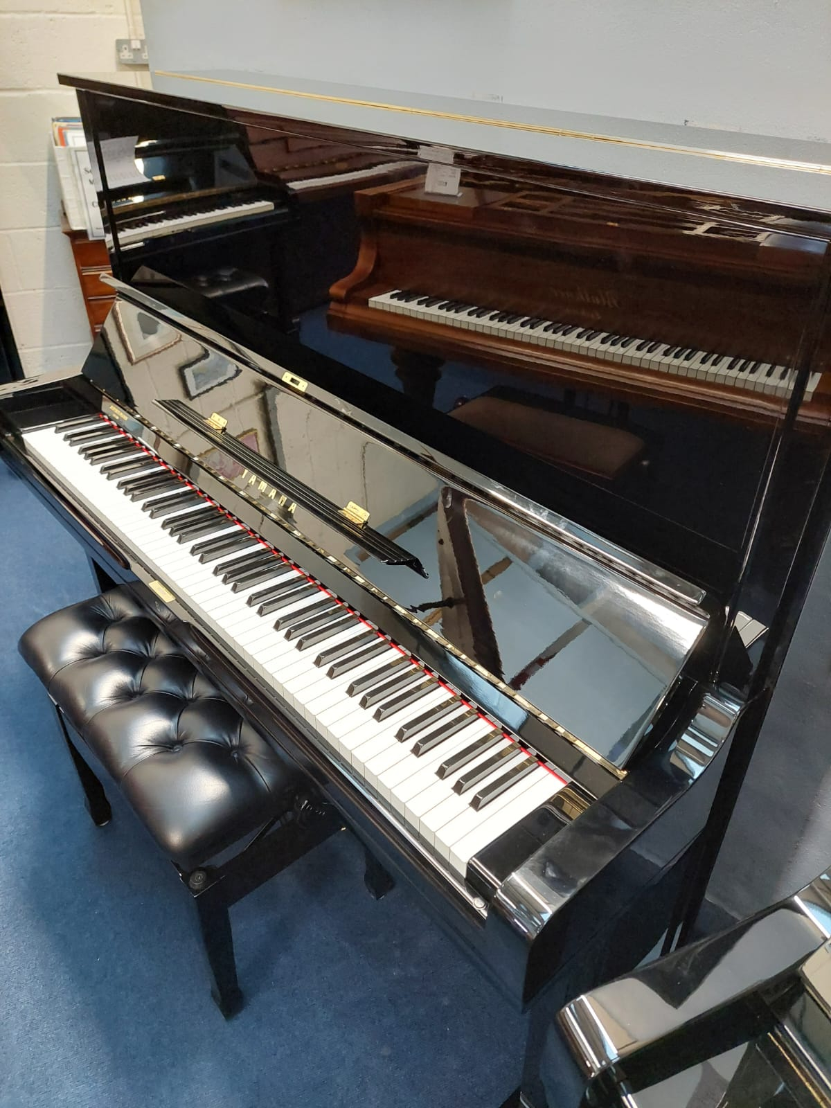 Yamaha U3H