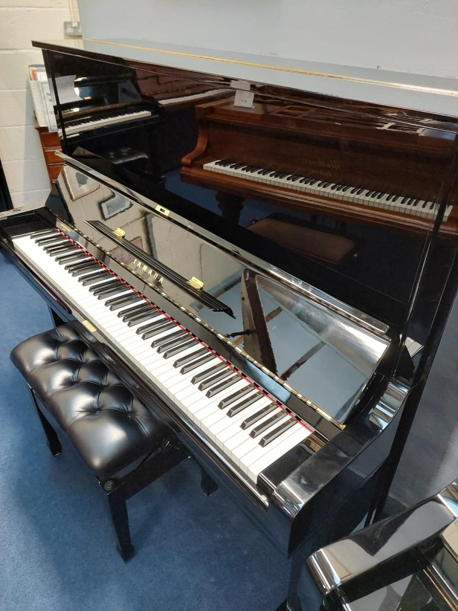 Yamaha U3H upright Piano in Black – Featured image – Roberts Pianos Oxford