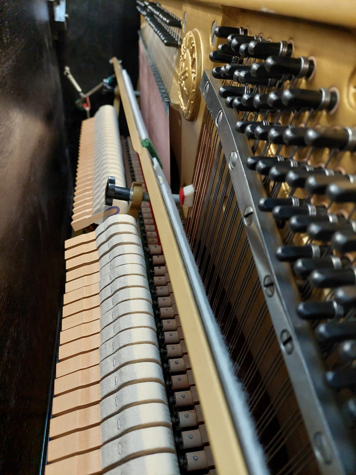 Yamaha U3H upright Piano in Black – Gallery image – Roberts Pianos Oxford