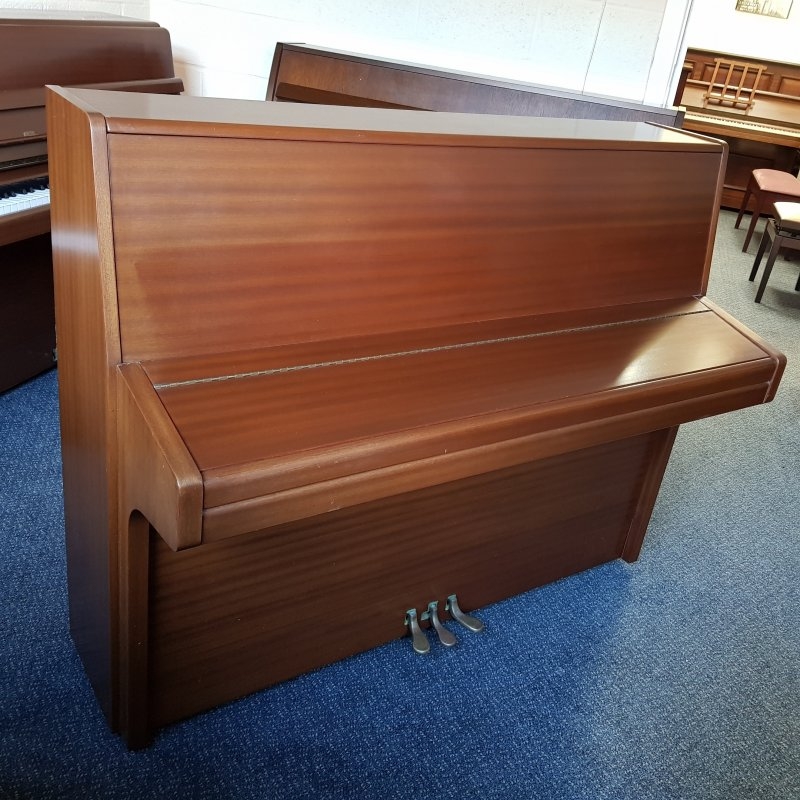 Knight K10 upright Piano in mahogany – Gallery image – Roberts Pianos Oxford
