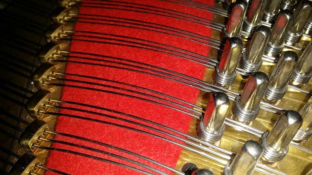 Grotrian Steinweg 275