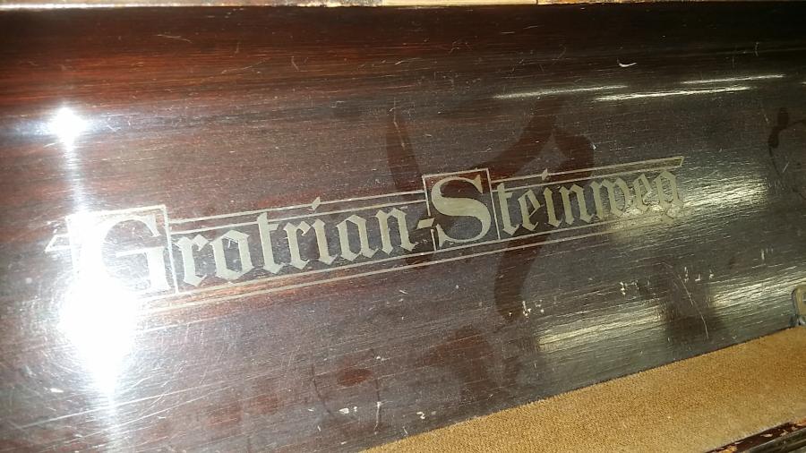 Grotrian Steinweg 120 upright Piano in Mahogany – Gallery image – Roberts Pianos Oxford