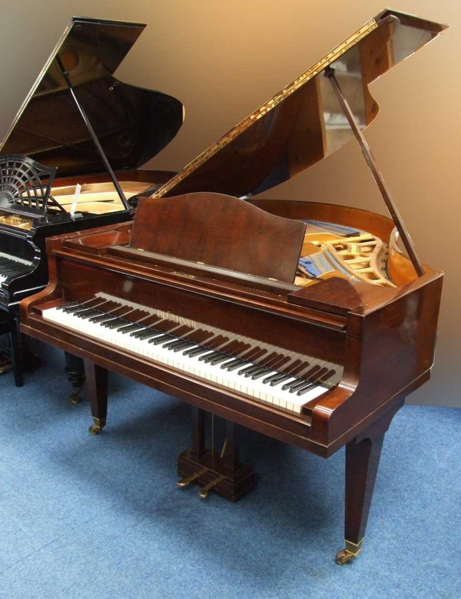Bluthner style IVa Aliquot grand Piano in mahogany – Featured image – Roberts Pianos Oxford