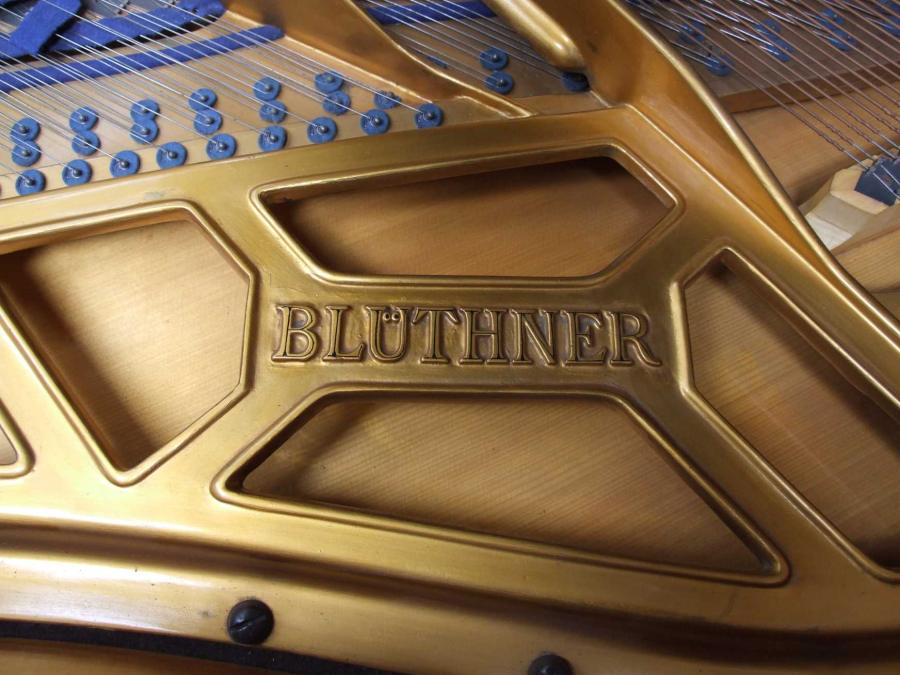 Bluthner style IVa Aliquot grand Piano in mahogany – Gallery image – Roberts Pianos Oxford