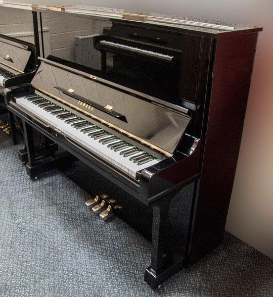 Yamaha U3H upright Piano in black – Featured image – Roberts Pianos Oxford