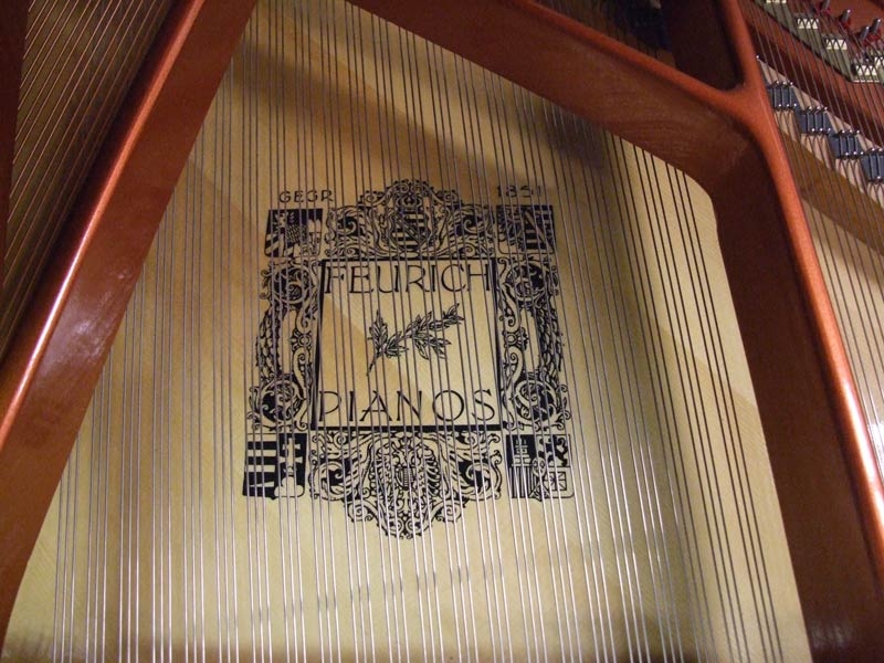 Feurich 218 grand Piano in bright black – Gallery image – Roberts Pianos Oxford