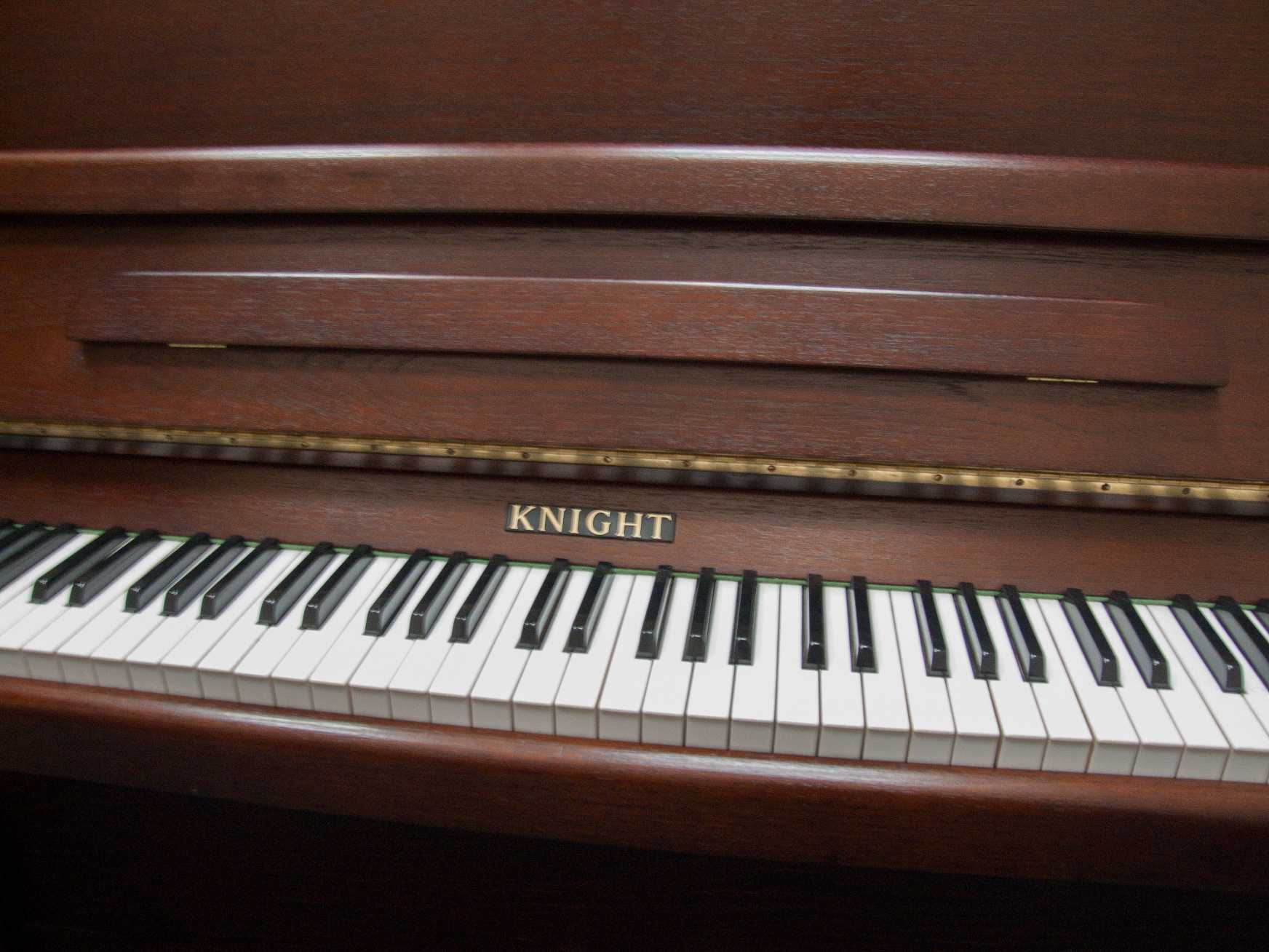 Knight K10 upright Piano in rosewood – Gallery image – Roberts Pianos Oxford
