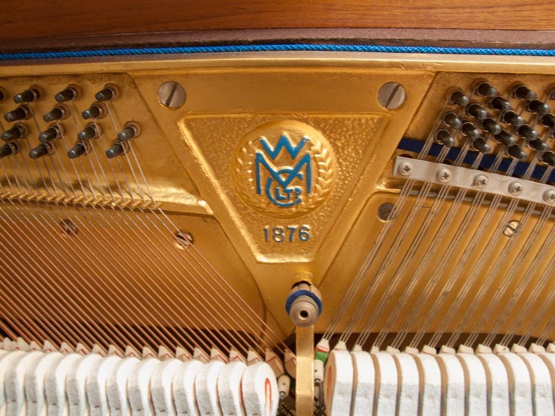 Welmar upright Piano in rosewood – Gallery image – Roberts Pianos Oxford