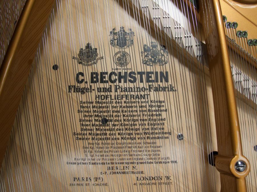 Bechstein model V grand Piano in bright black – Gallery image – Roberts Pianos Oxford