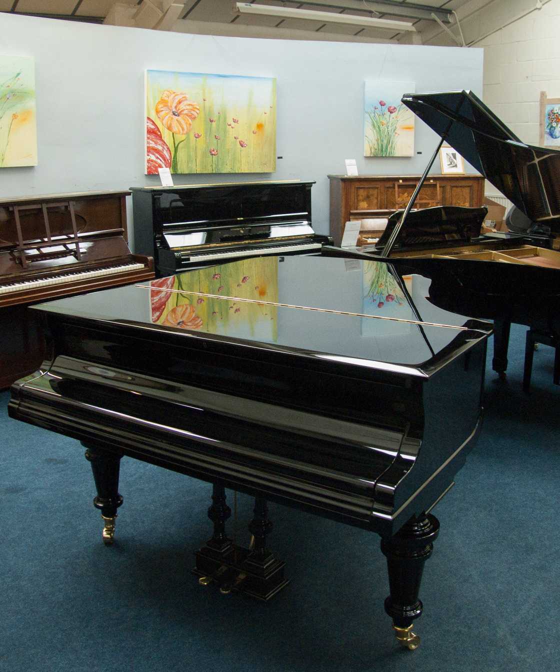Bluthner Style VI grand Piano in bright black – Gallery image – Roberts Pianos Oxford