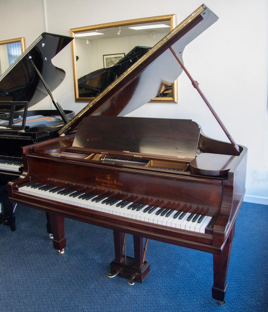 Steinway O grand Piano in rosewood – Featured image – Roberts Pianos Oxford