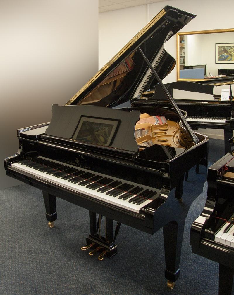 Steinway O grand Piano in bright black – Featured image – Roberts Pianos Oxford