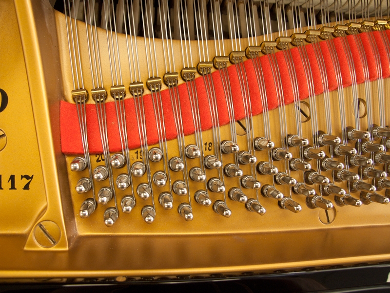 Steinway O