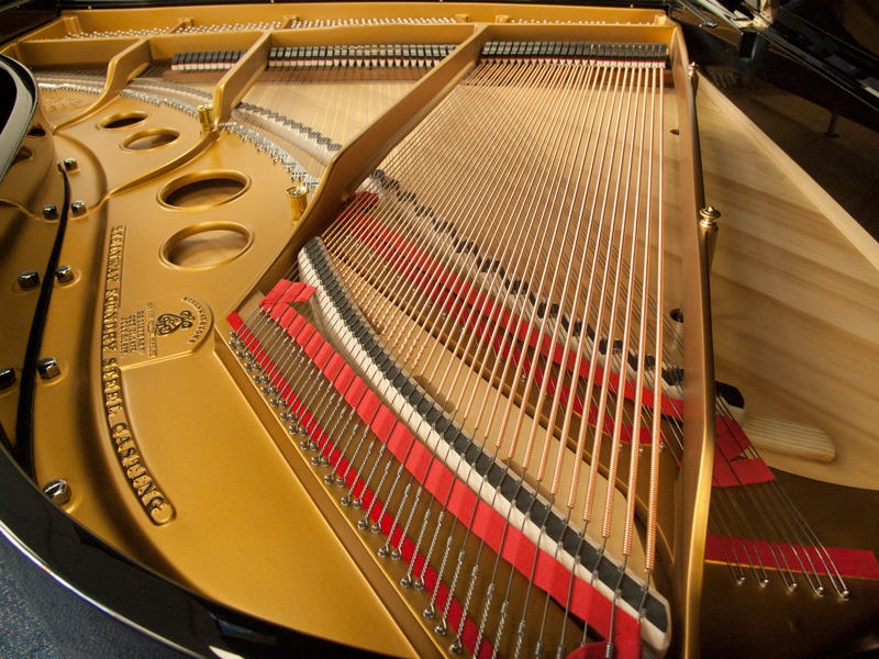 Steinway O