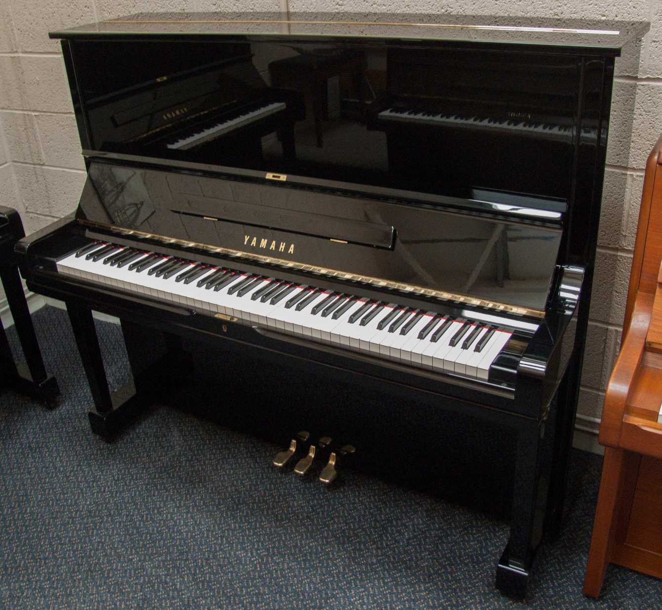 Yamaha U3H upright Piano in black polyester – Featured image – Roberts Pianos Oxford