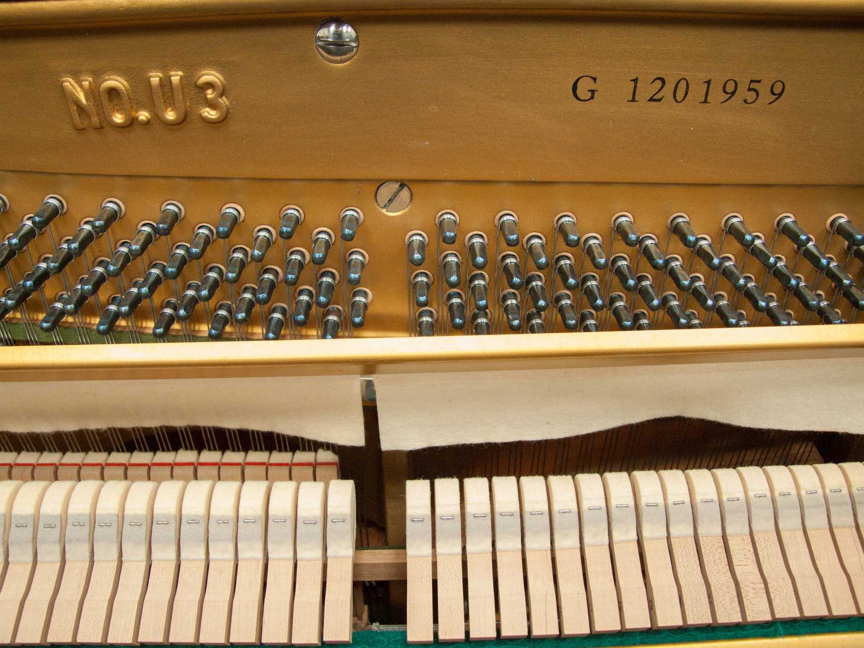 Yamaha U3G upright Piano in black polyester – Gallery image – Roberts Pianos Oxford