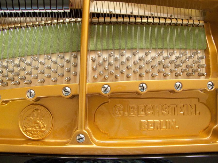 Bechstein V (B style) grand Piano in black polyester – Gallery image – Roberts Pianos Oxford