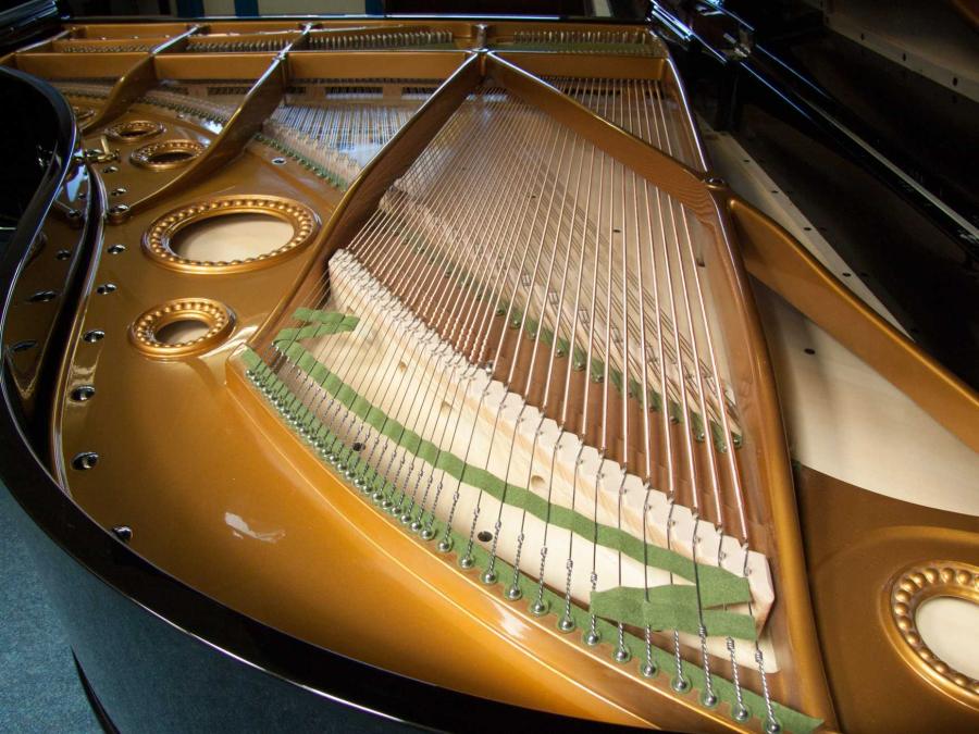 Bechstein V (B style) grand Piano in black polyester – Gallery image – Roberts Pianos Oxford