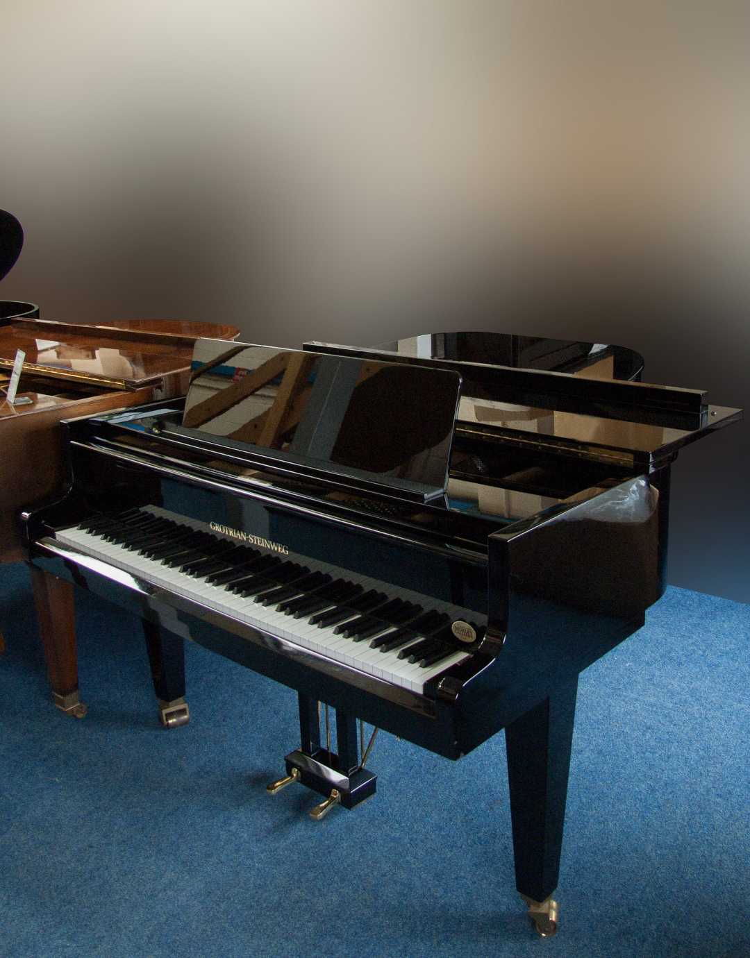 Grotrian Steinweg 189 grand Piano in black polyester – Gallery image – Roberts Pianos Oxford