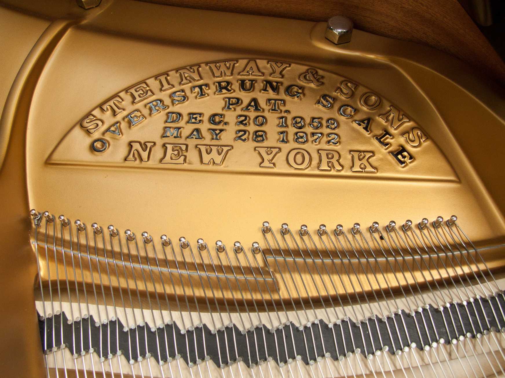 Steinway O