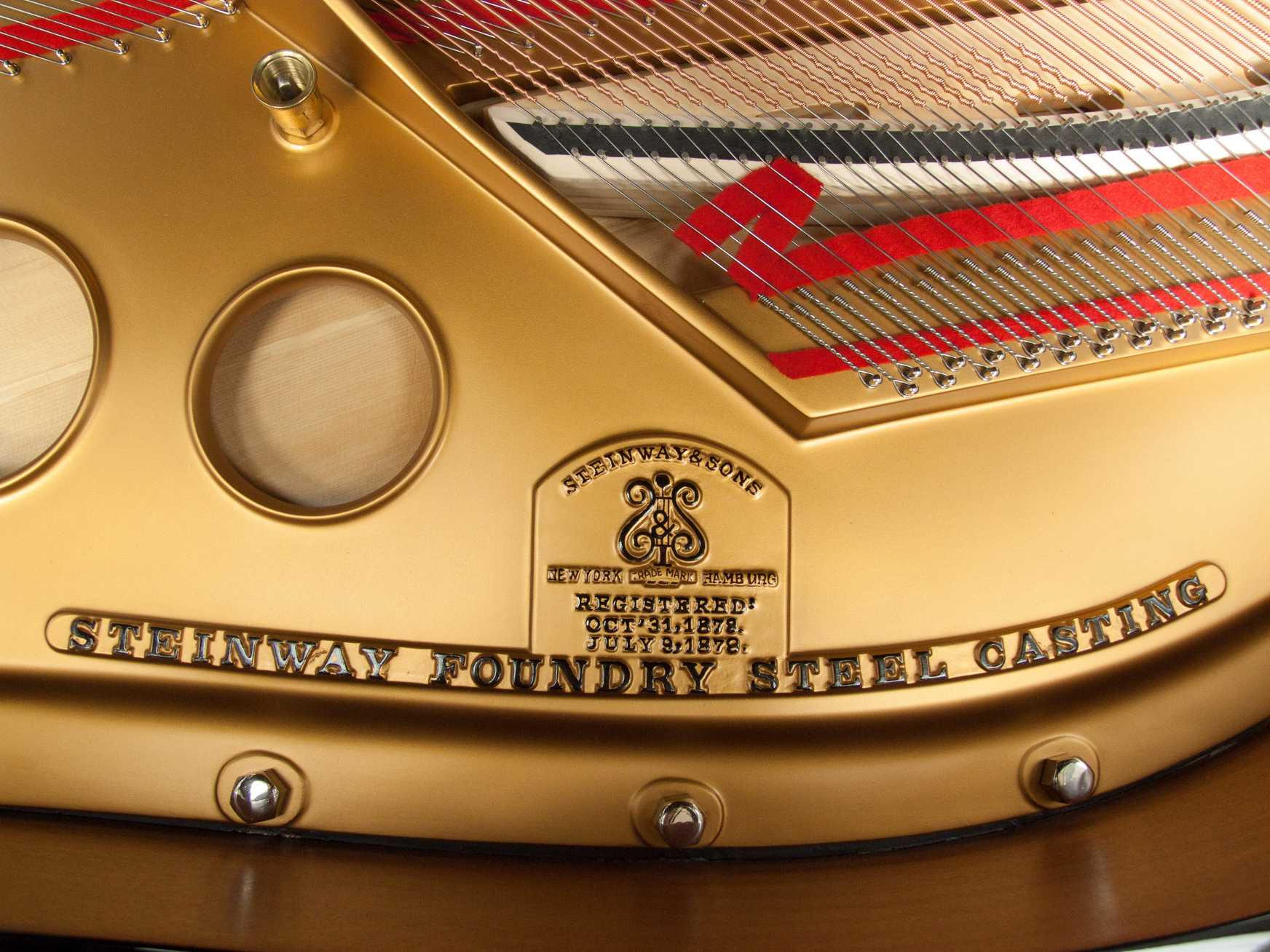Steinway O