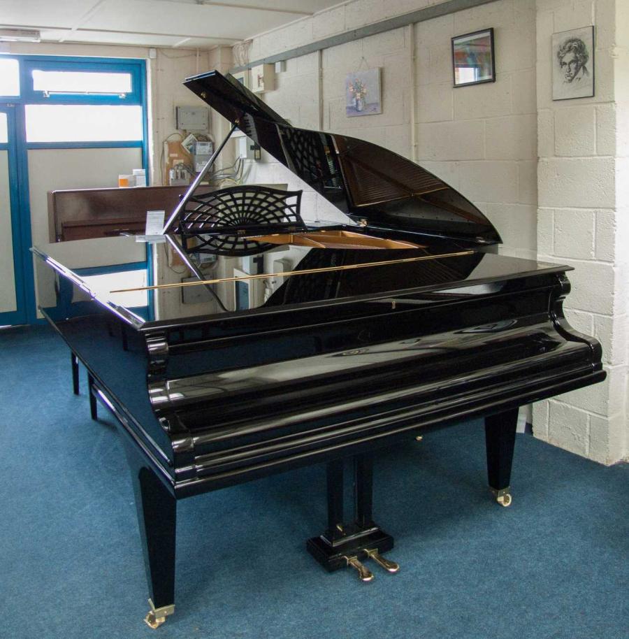 Bechstein C grand Piano in bright black – Gallery image – Roberts Pianos Oxford