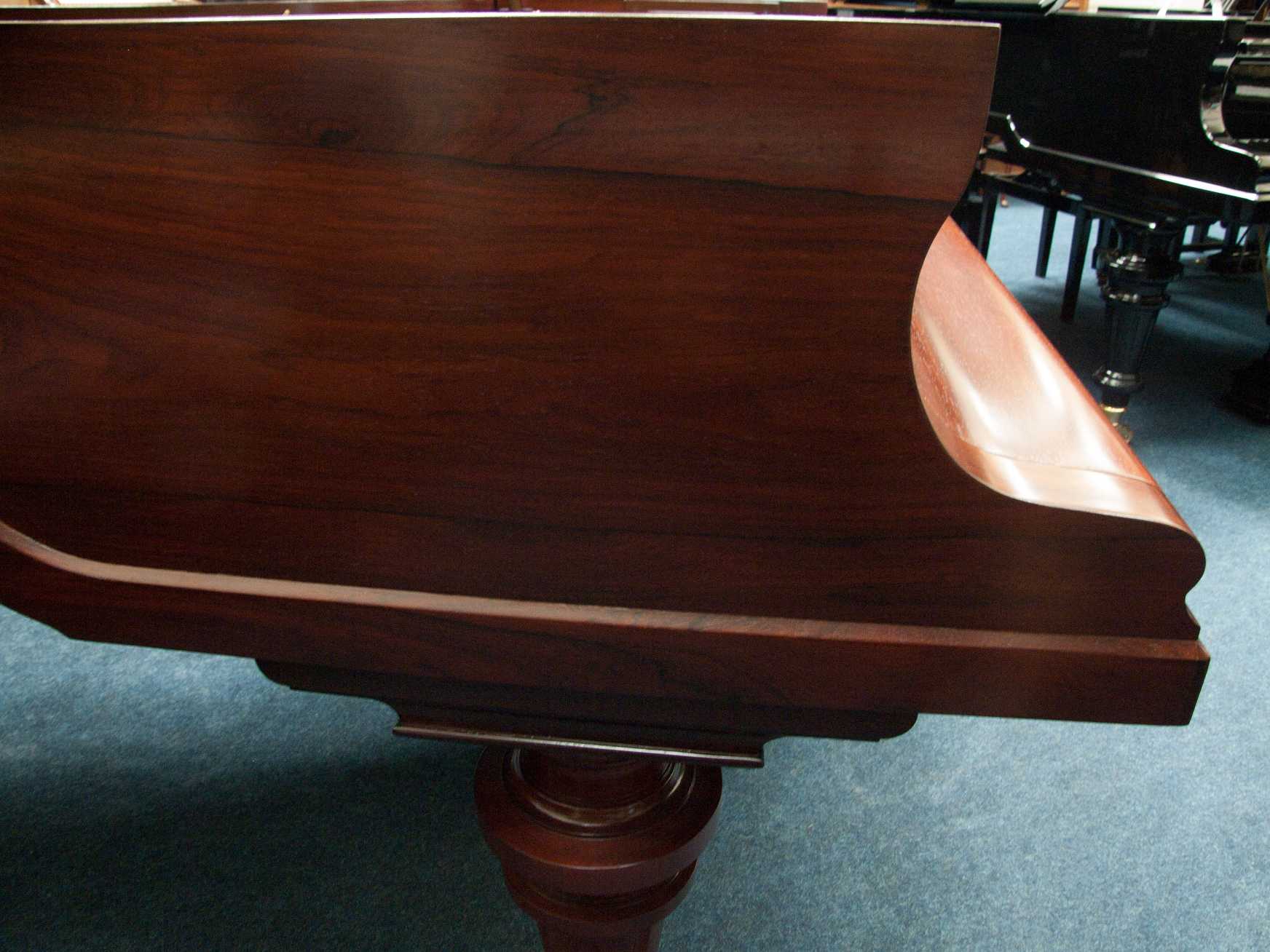 Bluthner VIII (8) grand Piano in rosewood – Gallery image – Roberts Pianos Oxford