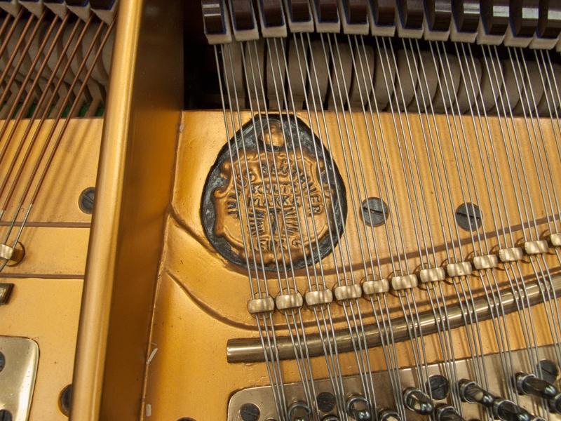 Bluthner IVa Aliquot grand Piano in mahogany – Gallery image – Roberts Pianos Oxford