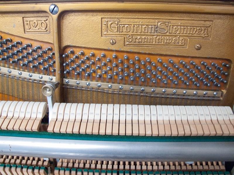 Grotrian Steinweg 120 upright Piano in mahogany – Gallery image – Roberts Pianos Oxford