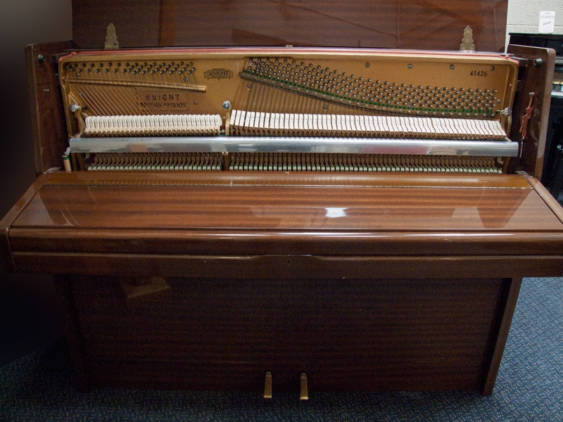 Knight K10 upright Piano in Mahogany – Gallery image – Roberts Pianos Oxford