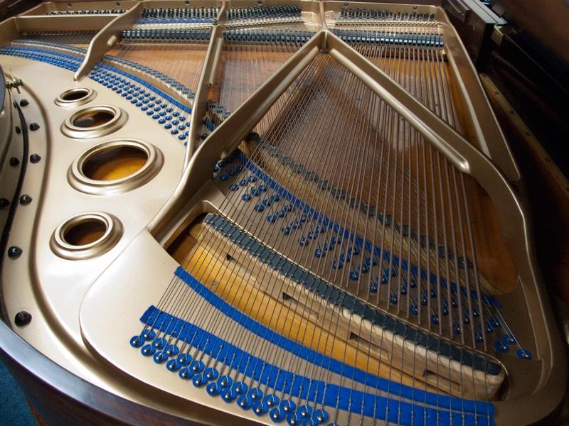 Bluthner style V grand Piano in Rosewood – Gallery image – Roberts Pianos Oxford