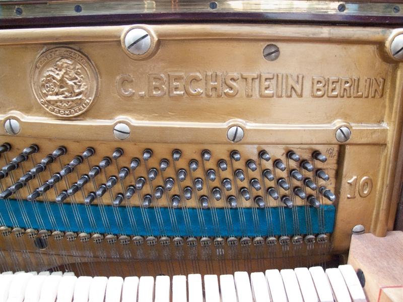Bechstein 10 upright Piano in rosewood – Gallery image – Roberts Pianos Oxford
