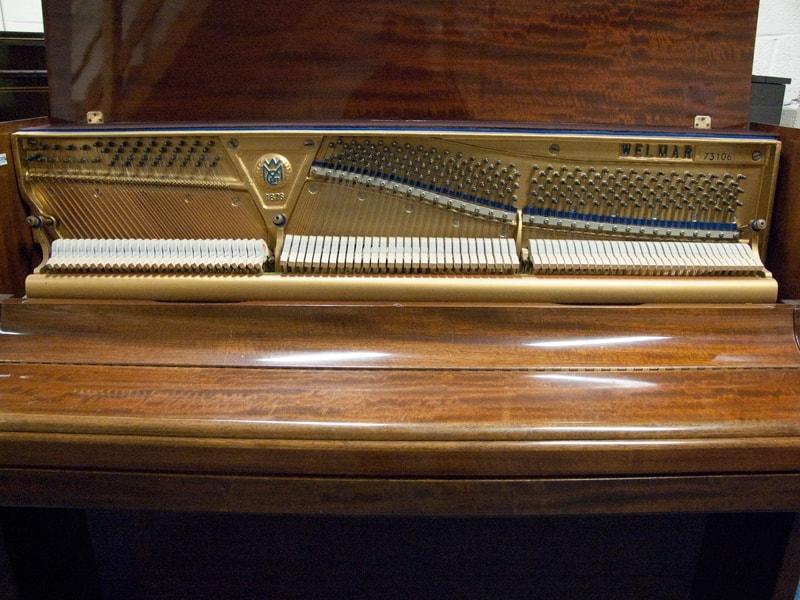 Welmar upright Piano in mahogany – Gallery image – Roberts Pianos Oxford