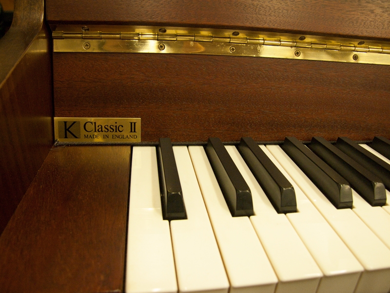 Kemble Compact