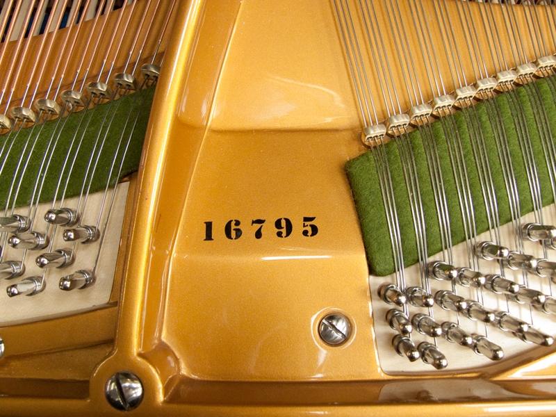 Bechstein V (5) grand Piano in bright black – Gallery image – Roberts Pianos Oxford