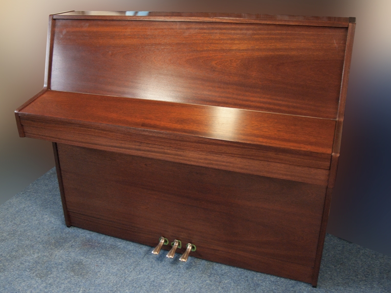 Kemble Compact