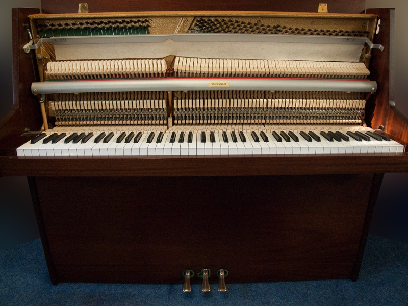 Kemble Compact