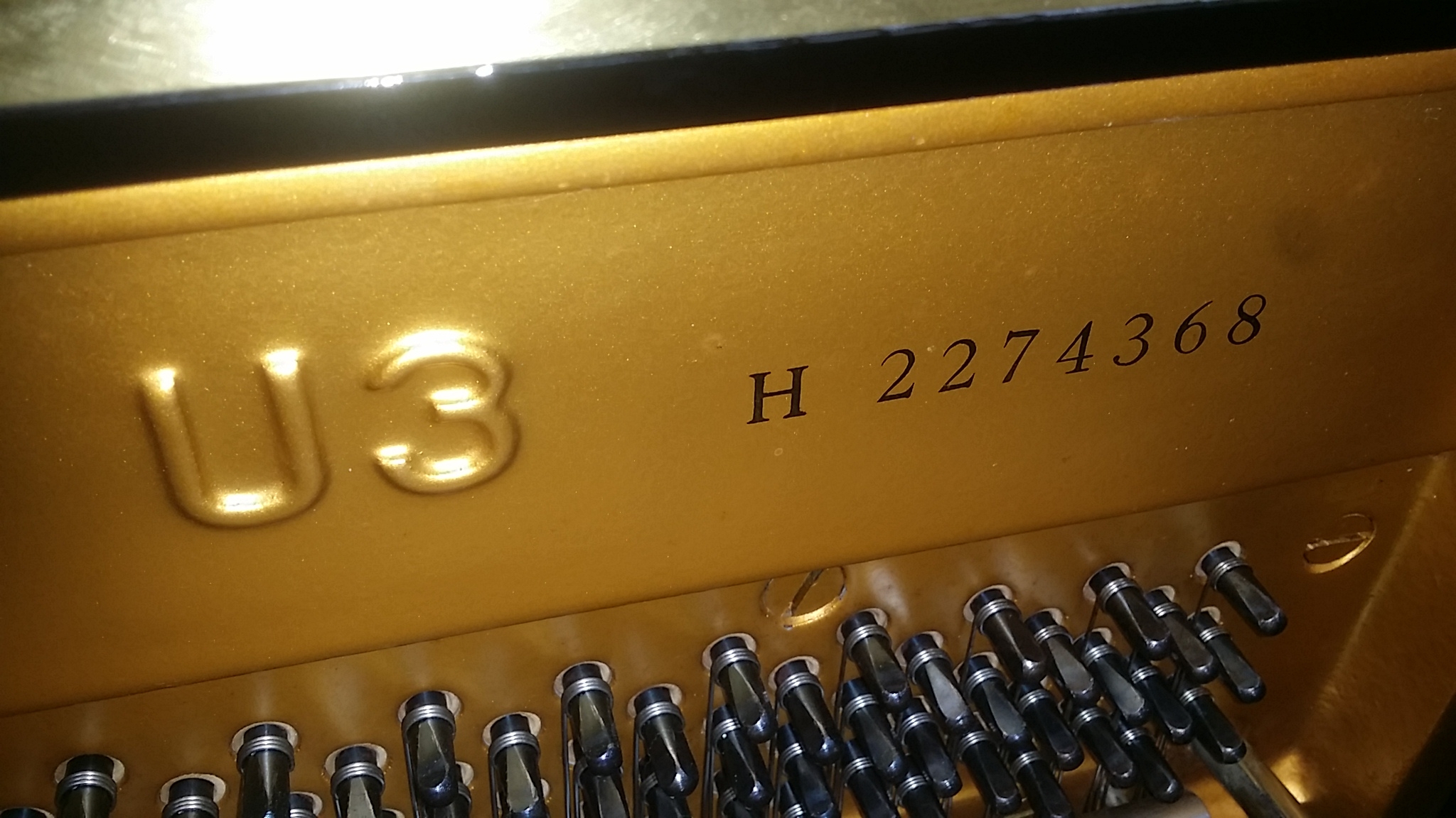 Yamaha U3H upright Piano in Black polyester – Gallery image – Roberts Pianos Oxford