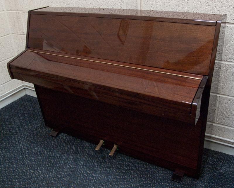 Zender upright Piano in Dark Mahogany – Gallery image – Roberts Pianos Oxford