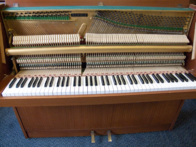 Kemble Compact