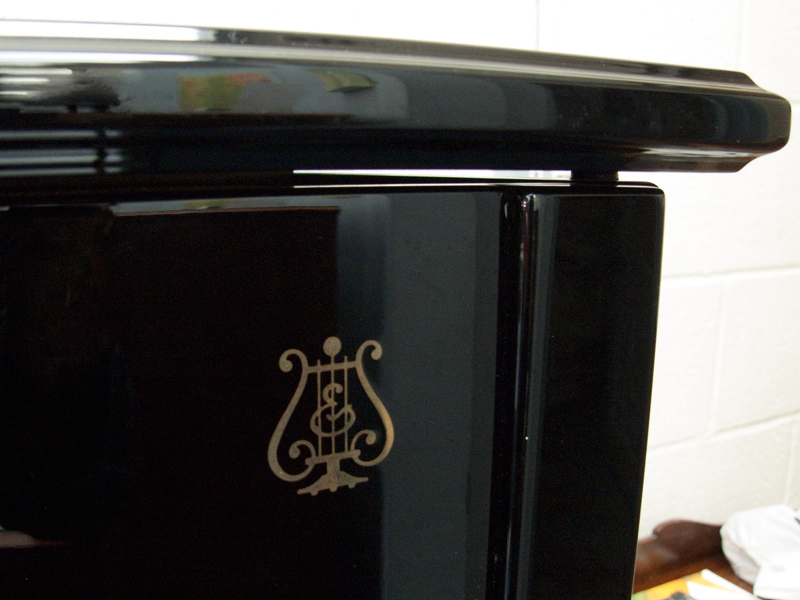 Steinway K